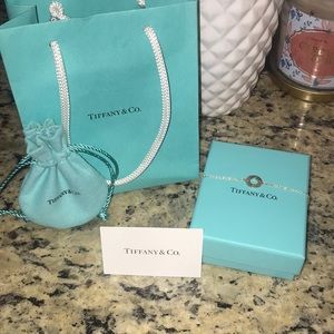 Tiffany & Co Atlas bracelet. Worn once!